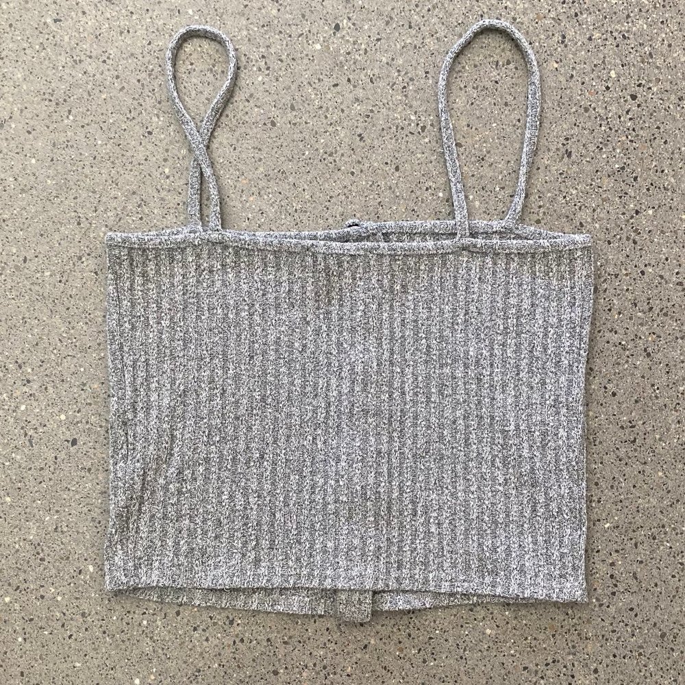 *SOLD* Forever 21 Gray Button Down Crop Cami - Picture 6 of 8